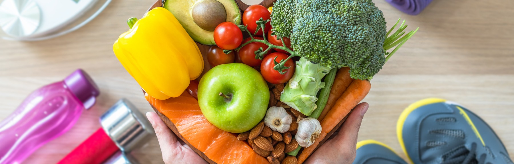 Terveelliset El%C3%A4m%C3%A4ntavat Ketogeenisess%C3%A4 Ruokavaliossa Puhtaan Ketoruoan Sy%C3%B6minen Hyv%C3%A4