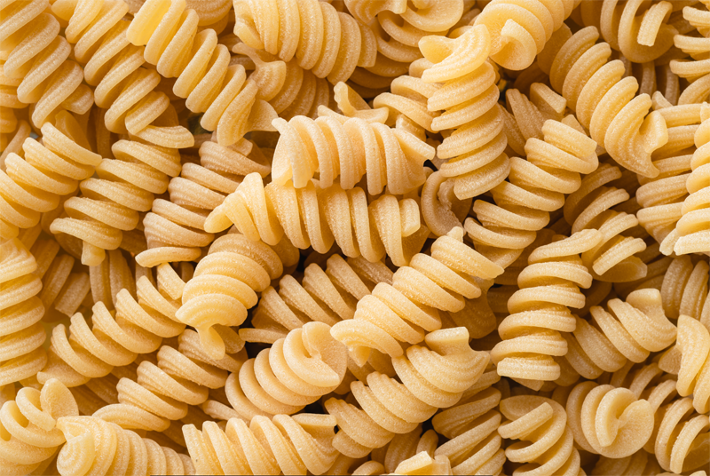 A pile of uncooked pasta. 